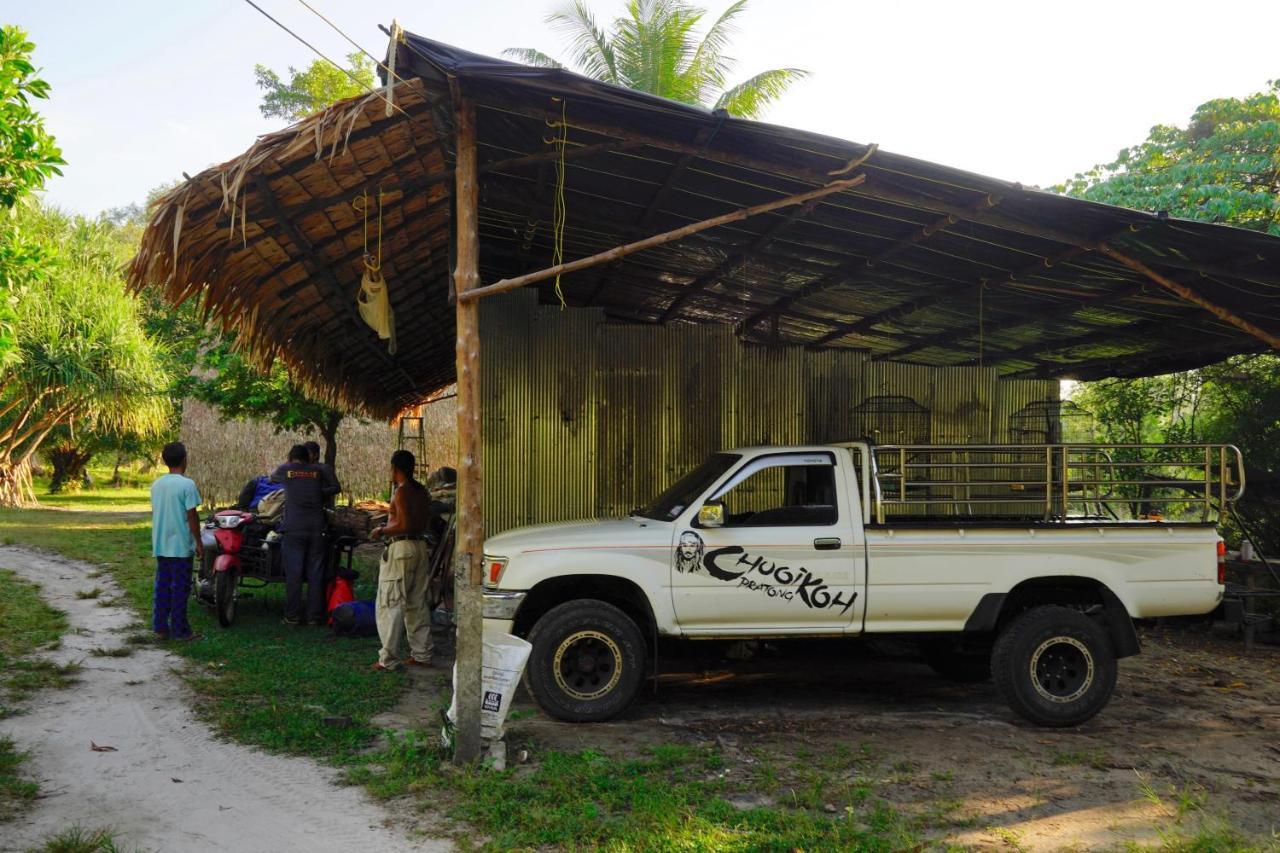 Mr. Chuoi Bar And Hut Otel Ko Phra Thong Dış mekan fotoğraf